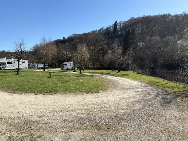 Mittlere Wiese ohne Gäste